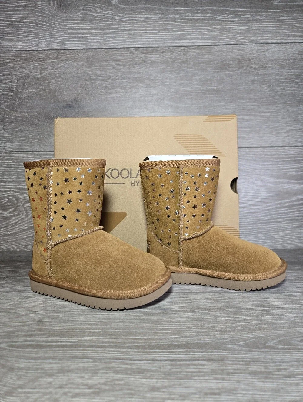 UGG Toddler Boots Koolaburra Koola Short Stars Chestnut Kids Size 7 New In Box